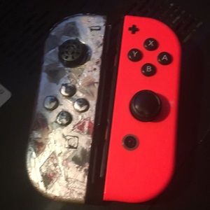 I’m selling Joy cons